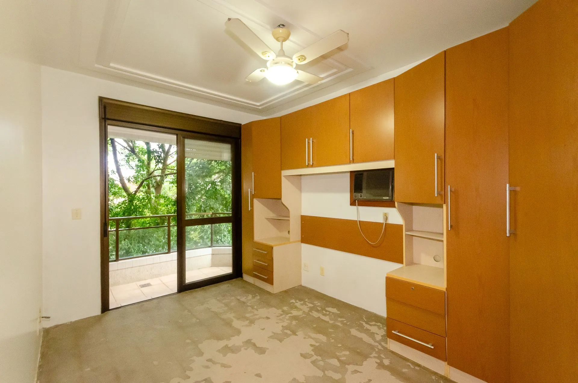 Imagem Edifício Luciana - Apartamento a venda com 2 dormitórios no Bairro Petrópolis