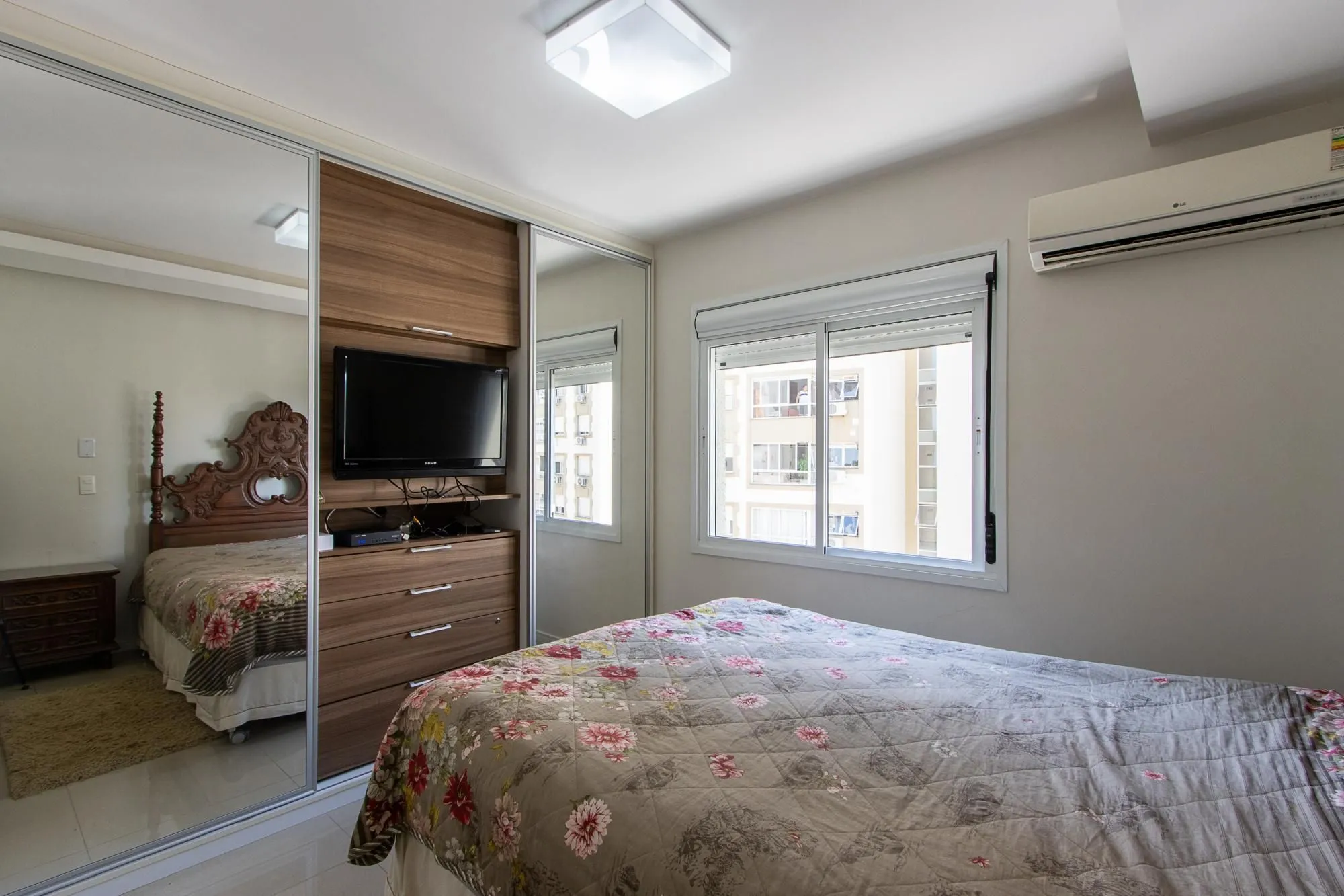 Imagem Apartamento de 3 dormitórios, 1 suíte,1 vaga , infraestrutura de clube