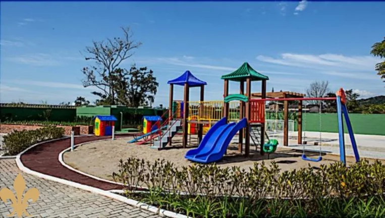 Imagem CASA RESIDENCIAL em São José - SC, Forquilhas