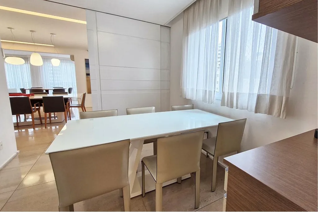 Imagem Apartamento à venda em São Paulo, Higienópolis, com 4 quartos, 300m2