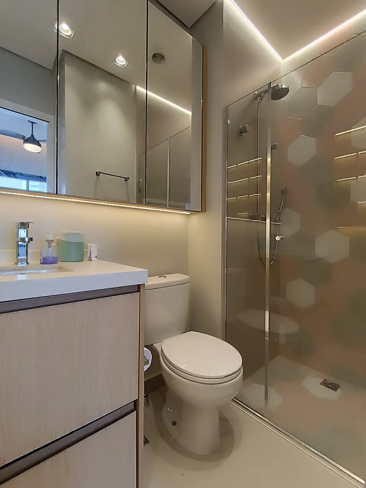 Imagem Apartamento com 1 Quarto para alugar, 23m² - Pinheiros