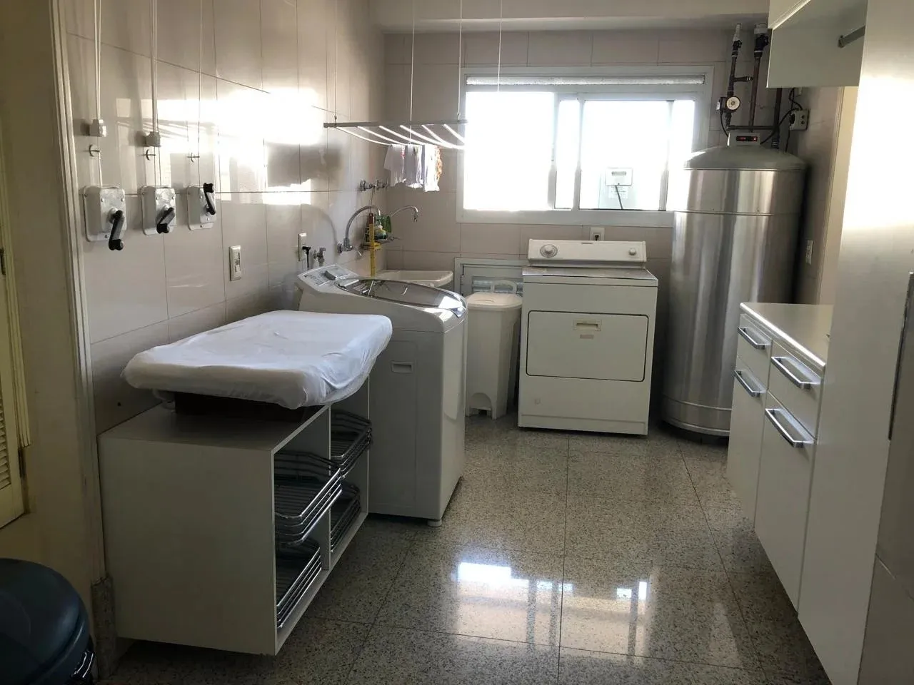 Imagem Cobertura para Venda em São Paulo, Pacaembu, 3 dormitórios, 4 suítes, 5 banheiros, 6 vagas