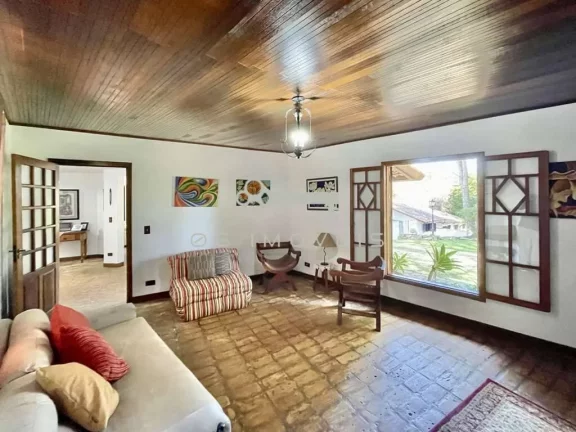 Imagem Casa no Condomínio Moinho Velho 04 Dormitórios sendo 2 suítes