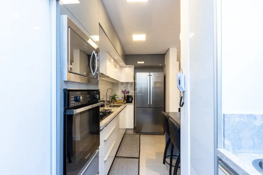 Imagem Casa Condominio para Venda - 202m², 3 dormitórios, sendo 1 suites, 2 vagas - Tristeza