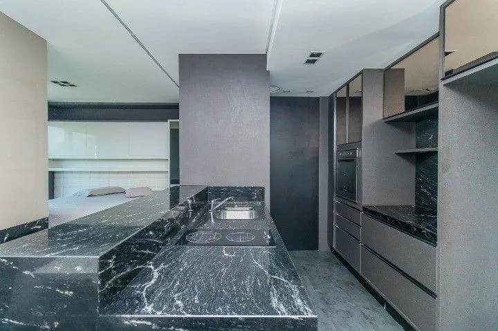 Imagem LOFT MOBILIADO PARA VENDA NO BAIRRO PRAIA DE BELAS - 41M² DE ÁREA PRIVATIVA - 01 VAGA DE ESTACIONAMENTO