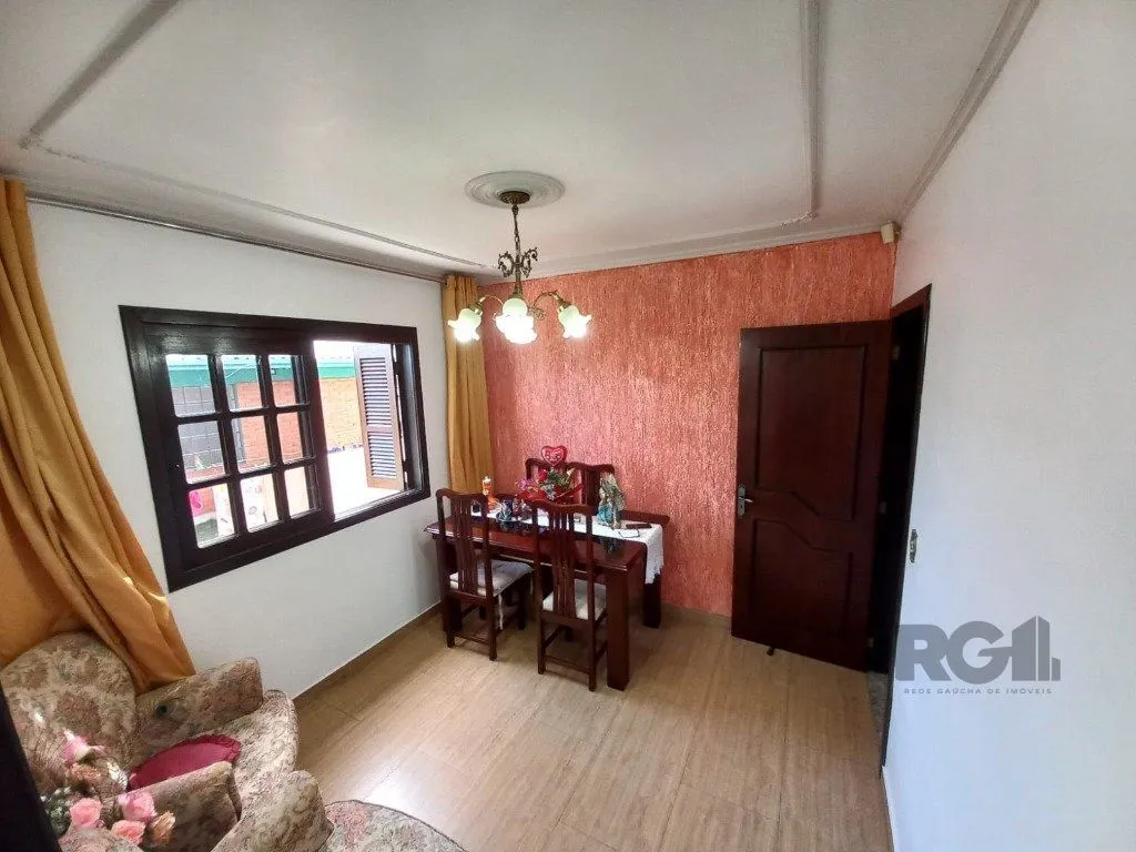 Imagem Casa 161m² - 2 dormitórios, 4 vagas no bairro Santo Onofre em Viamão