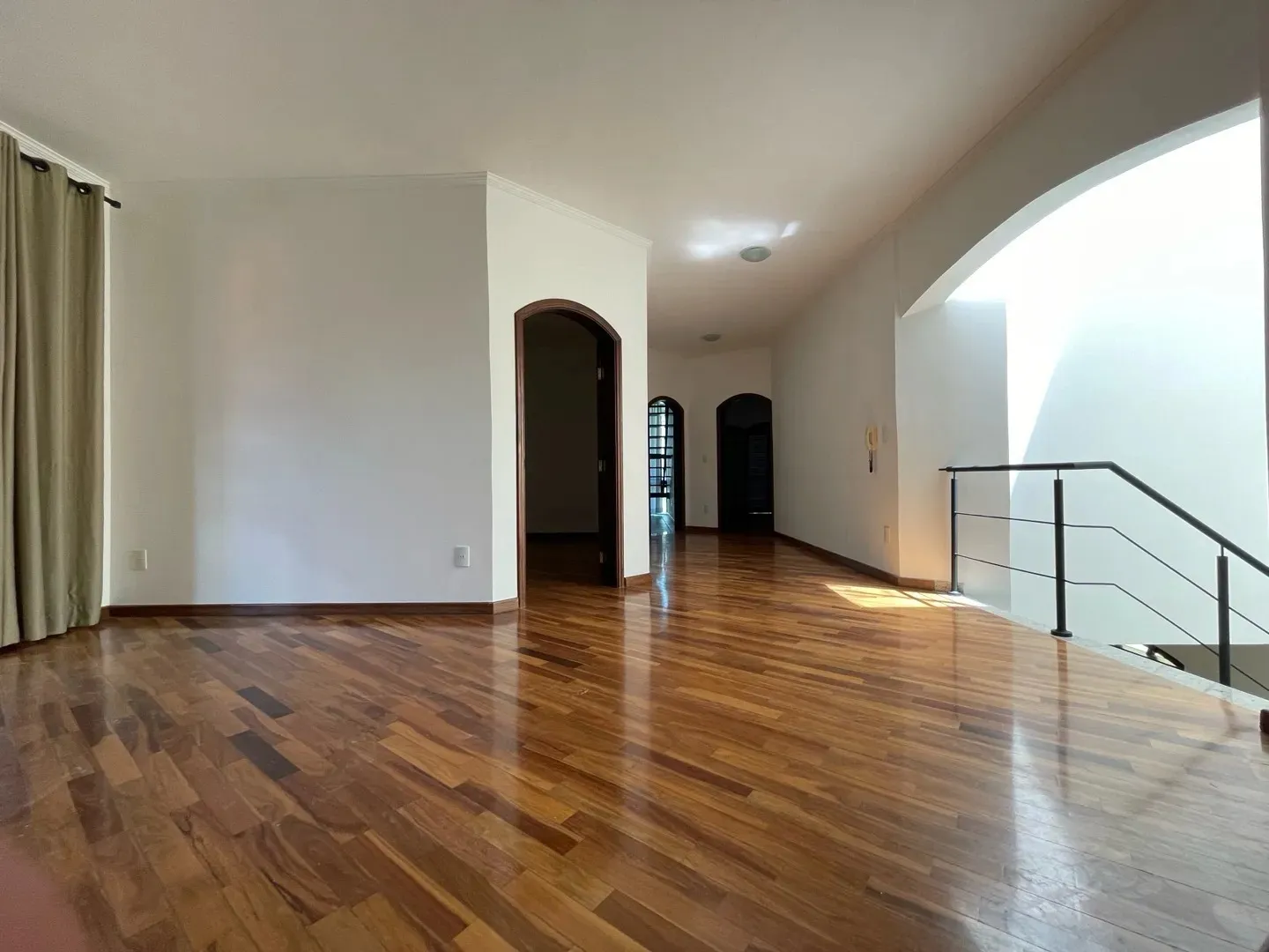 Imagem Linda Casa de Alto Padrão à Venda no Jardim Pagliato ? Qualidade e Conforto em Cada Detalhe