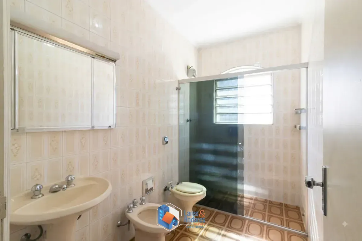 Imagem Sobrado para venda em Vila Santa Maria com 3 quartos, sendo 1 suíte, 166m²