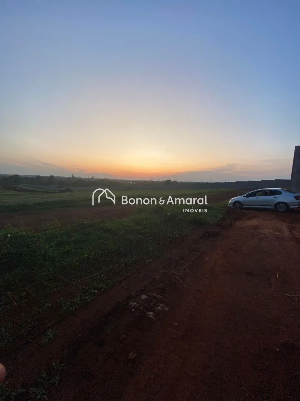 Imagem Terreno à venda no Condomínio PortoVille no bairro Betel, Paulínia/SP Lote com 300m² com total infraestrutura
