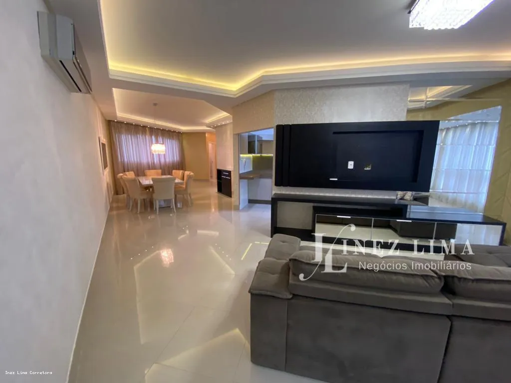 Imagem Apartamento Quadra Mar para Venda em Itapema, meia praia, 3 dormitórios, 3 suítes, 4 banheiros, 2 vagas