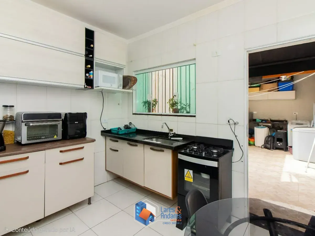 Imagem Sobrado para venda em Jardim Tremembé com 3 quartos, sendo 1 suíte, 98m²