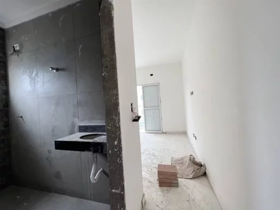 Imagem Casa de Condomínio com 2 dorms, Maracanã, Praia Grande - R$ 395 mil, Cod: 2357