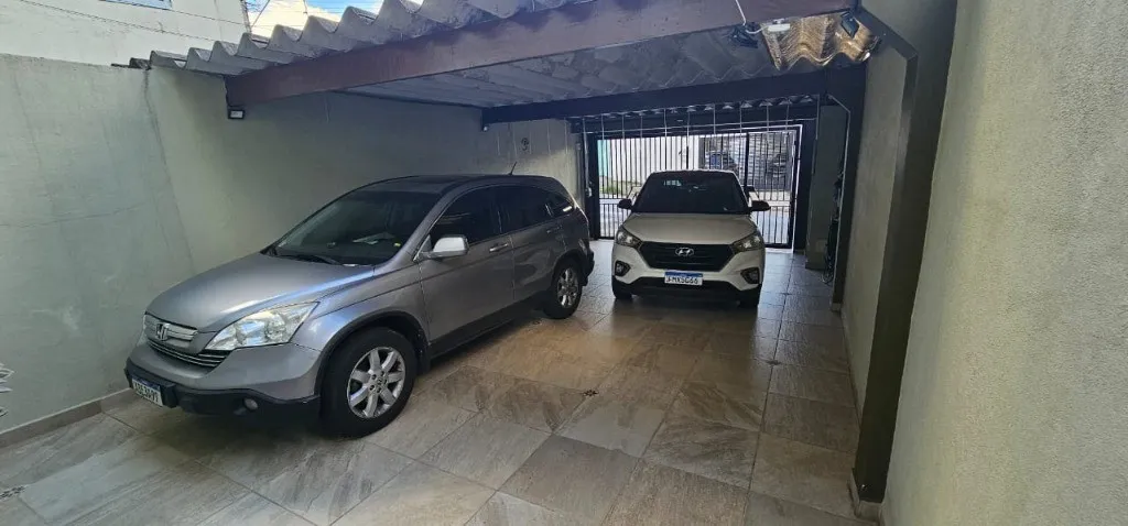 Imagem Imperdível casa à venda em Santo André-SP, bairro Santa Maria: 4 quartos, 2 suítes, 3 banheiros, 4 vagas de garagem, 310 m².