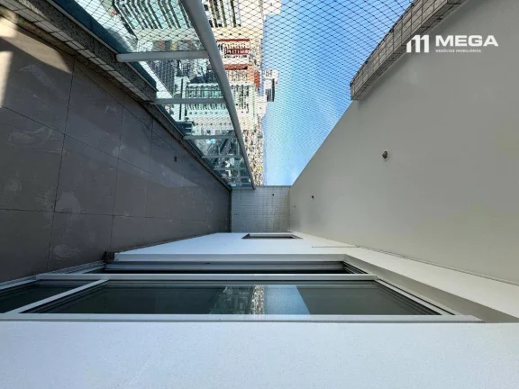 Imagem Apartamento com 2 dormitórios à venda, 91 m² por R$ 982.460 - Praia da Costa - Vila Velha/ES