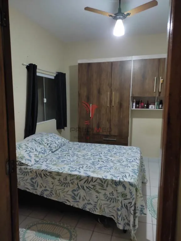 Foto do imóvel Casa com 5 Quartos , garagem, sacada e quintal, no Bairro Pedregulho. Guaratinguetá em Pedregulho, Guaratinguetá - SP