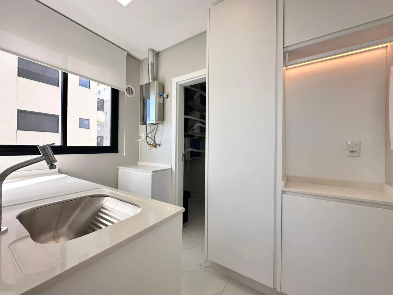 Imagem Apartamento com vista para o mar à venda com 1382m2 por R$ 2.870.000,00