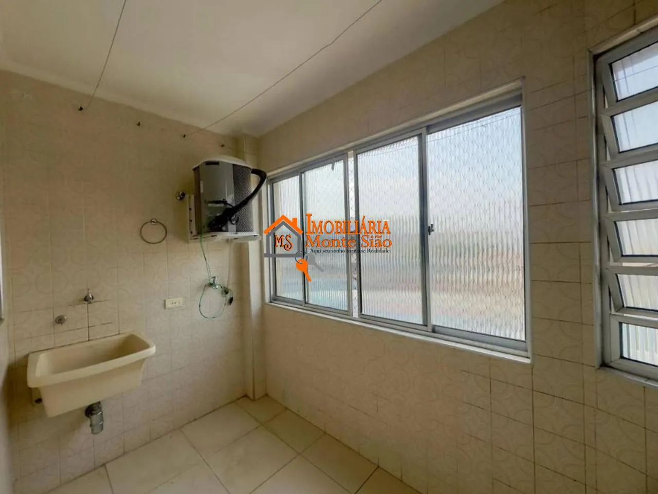 Imagem Apartamento com 3 dormitórios para alugar, 140 m² por R$ 3.100,00/mês - Jardim Gopoúva - Guarulhos/SP
