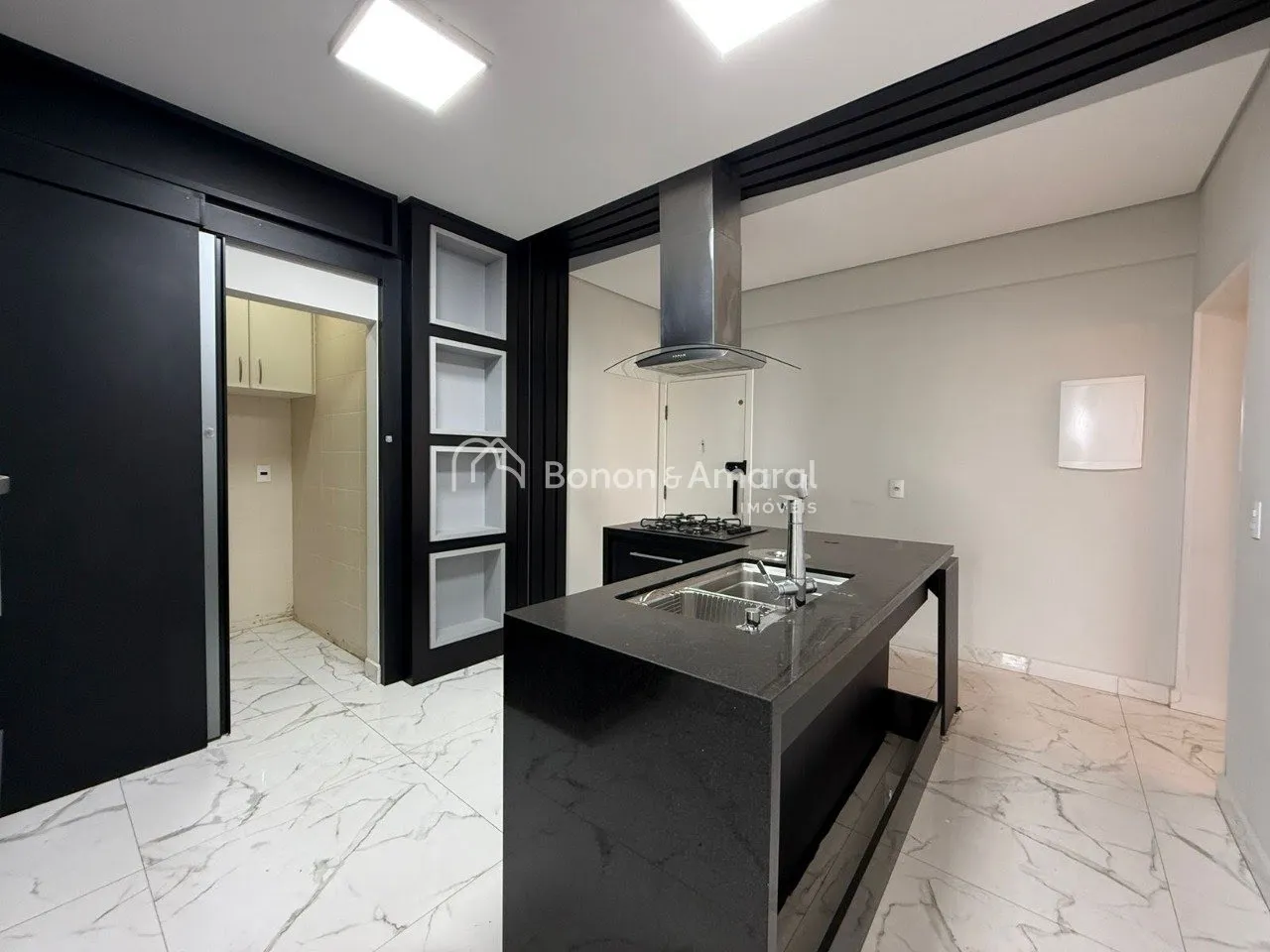 Imagem Cobertura à Venda Duplex Exclusiva com Rooftop e Piscina | Edifício Village no Bairro Morumbi - Paulínia SP
