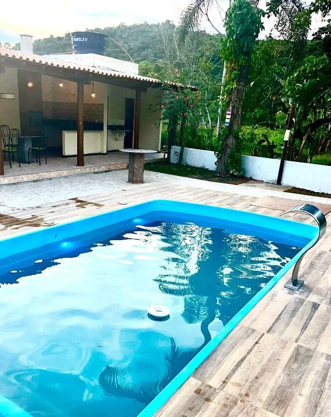 Imagem Linda Chácara à Venda em Moeda/MG / área total de 2.500 m²
