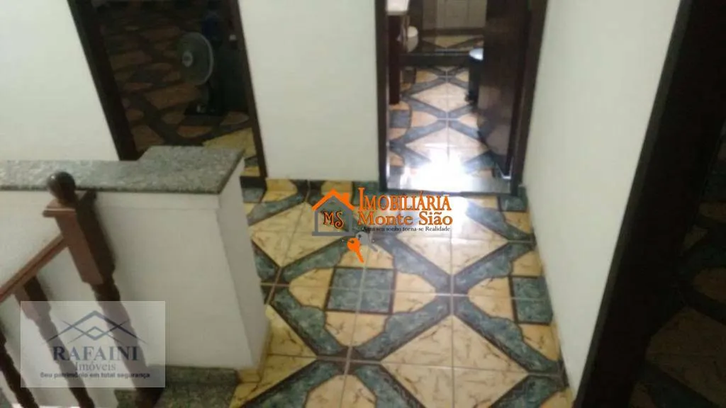 Imagem Sobrado com 3 dormitórios à venda, 153 m² por R$ 742.000,00 - Jardim Santa Clara - Guarulhos/SP