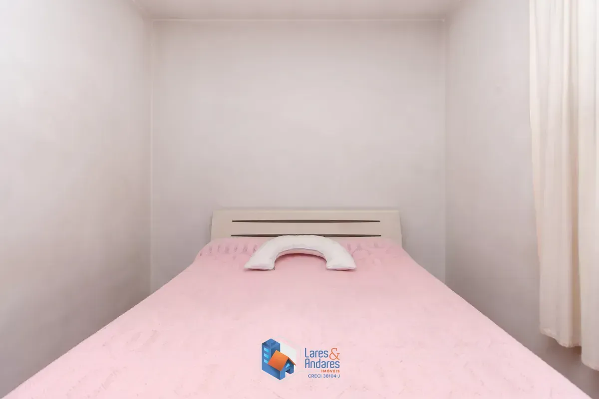Imagem Sobrado para venda em Vila Firmiano Pinto com 3 quartos, sendo 1 suíte, 132m²
