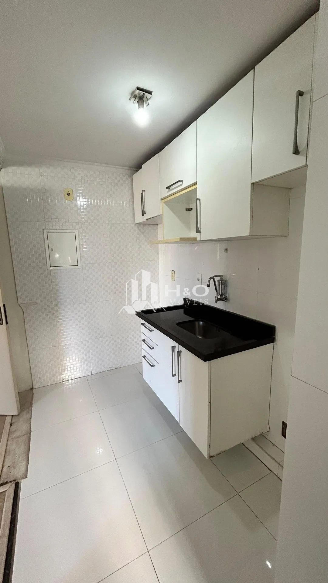 Imagem Apartamento 2 Dormitórios com Planejados e Sacada à Venda na Cidade Líder
