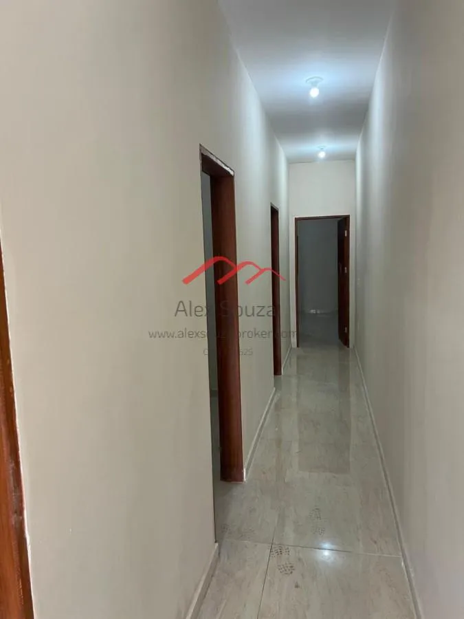 Imagem Casa para Venda em Hortolândia, Jardim Carmen Cristina, 3 dormitórios, 1 suíte, 2 banheiros, 2 vagas