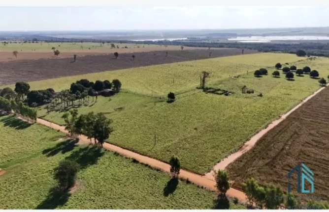 Imagem Sítio para venda, 27 alqueires em Rio Ivaí de fundo Tapira - Paraná
