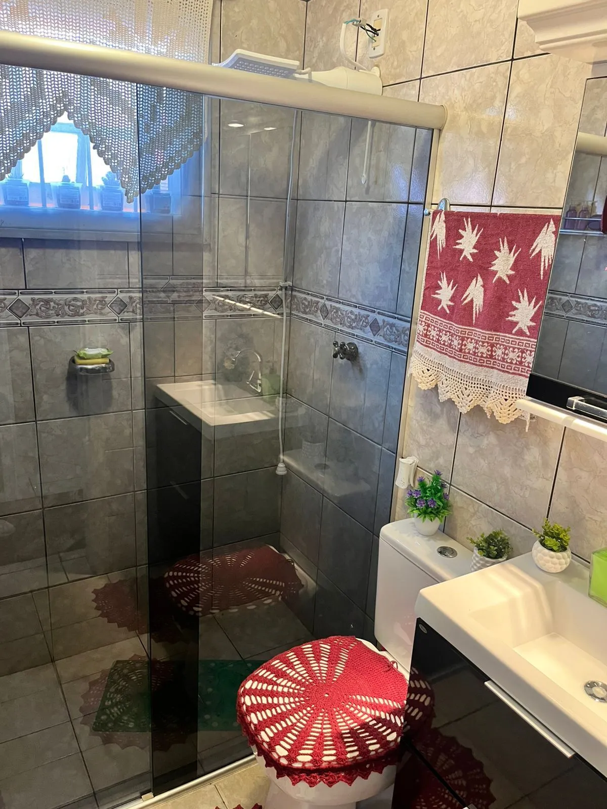 Imagem Casa 3 dormitórios, 1 suíte, 2 vagas, Bairro Parque Florido