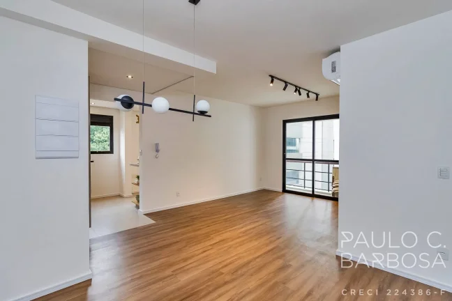 Imagem Vila Olimpia Venda - 3 Dormitórios (1 Suíte) - 2 Vagas - 92m²