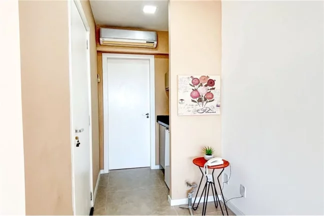Imagem Sala para venda no bairro Centro Histórico em Porto Alegre