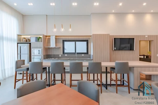 Imagem Apartamento a venda 03 suítes, 02 vagas no Mercês, em Curitiba PR