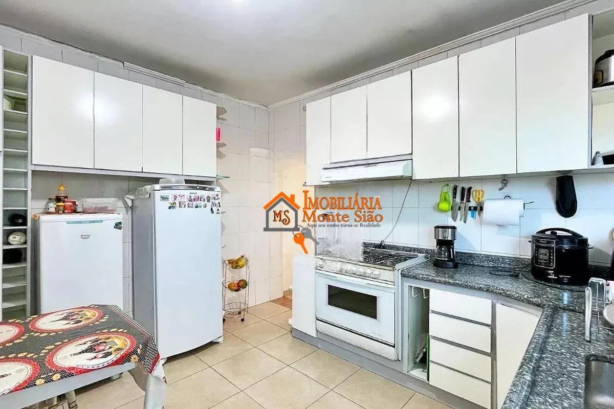 Imagem Sobrado com 4 dormitórios à venda, 700 m² por R$ 1.800.000,00 - Jardim Santa Mena - Guarulhos/SP