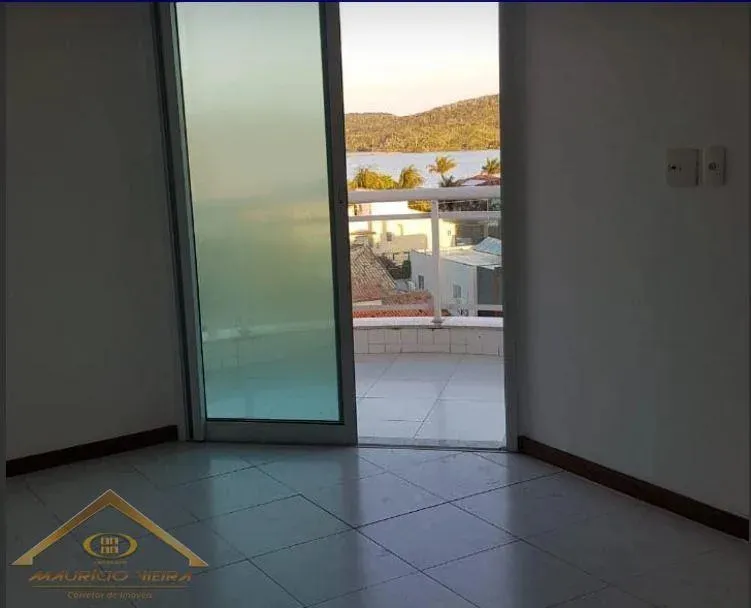 Imagem Cobertura para Venda em Cabo Frio / RJ no bairro Passagem