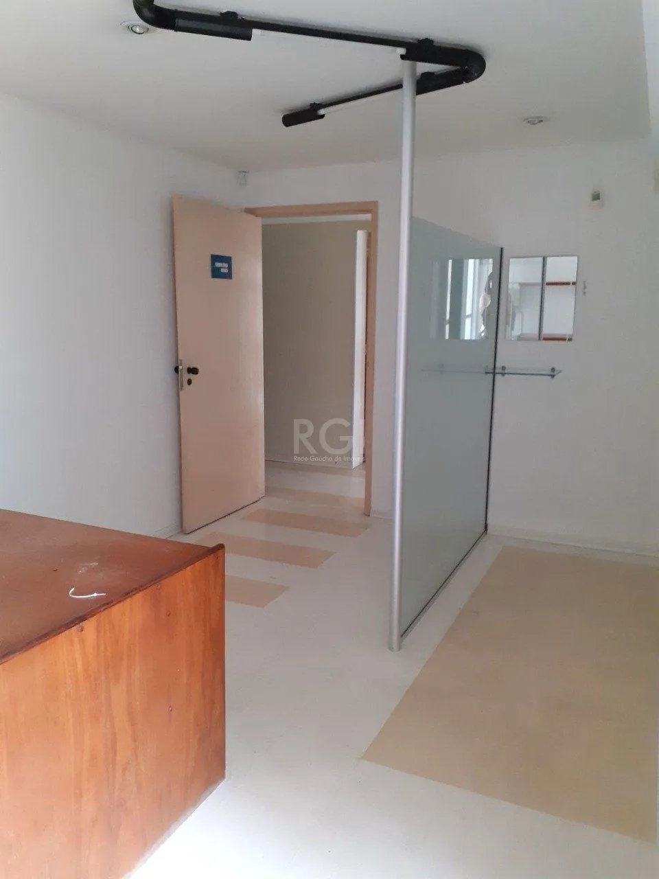 Imagem Conjunto/Sala para Venda - 96m², 0 dormitórios, Bom Fim