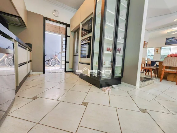 Imagem Casa à venda com 4 Dormitórios 4 Suítes 300 m² de área útil - Riviera de São Lourenço - Bertioga SP