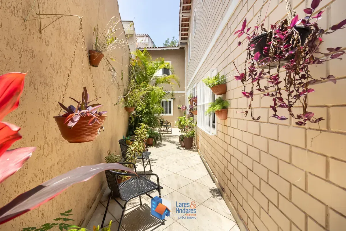 Imagem Casa para venda em Conjunto Residencial Vista Verde com 3 quartos, sendo 1 suíte, 127m²