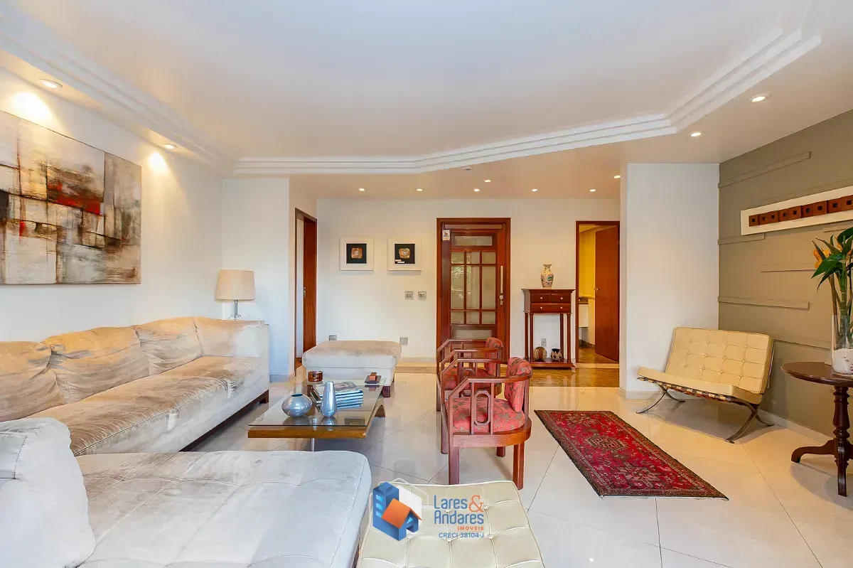 Imagem Apartamento para venda em Moema com 4 quartos, sendo 4 suítes, 200m²