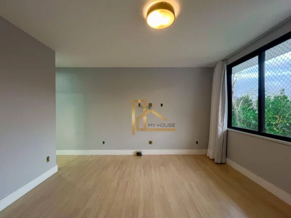Imagem Casa com 3 Suítes em Condomínio Exclusivo – Conforto e Lazer Completo - 15 minutos do centro de Teresópolis