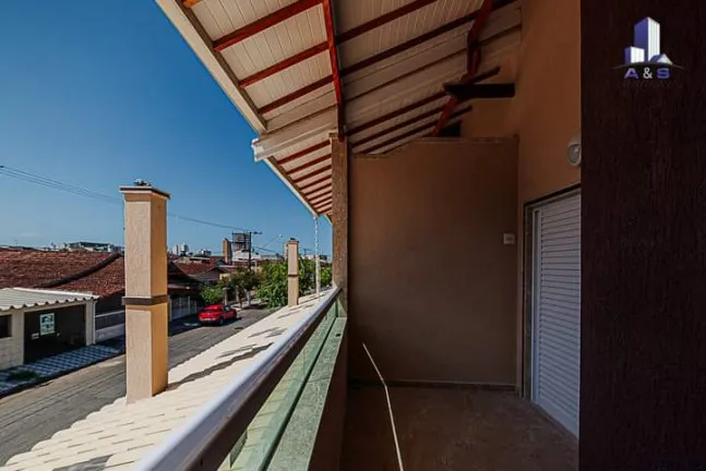 Imagem Sobrado com 2 Quartos à Venda, 98 m² em Caiçara - Praia Grande