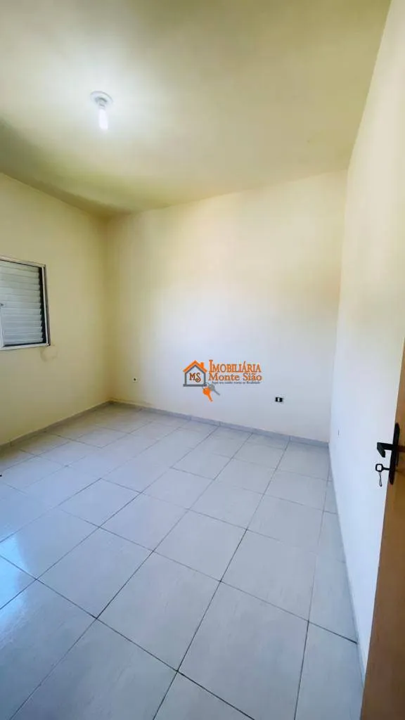 Imagem Sobrado com 3 dormitórios à venda por R$ 300.000,00 - Vila Nova União - Guarulhos/SP
