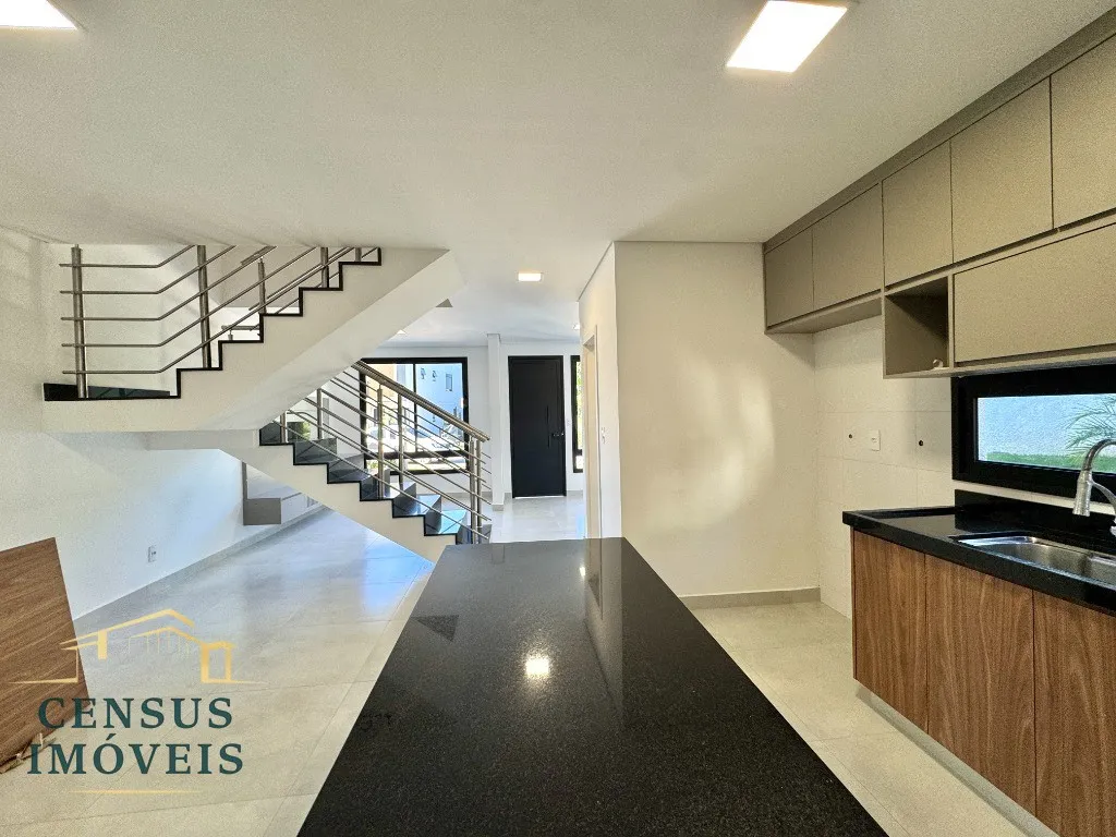 Foto do imóvel: Casa sobrado para venda e locação no condomínio residencial MontBlanc Village em Vinhedo - SP. em Mont Blanc Village