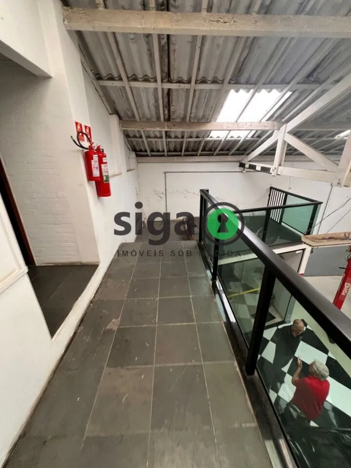 Imagem Galpão a Venda em Moema - 740m² com 30 Vagas - Perto Metrô Eucaliptos!