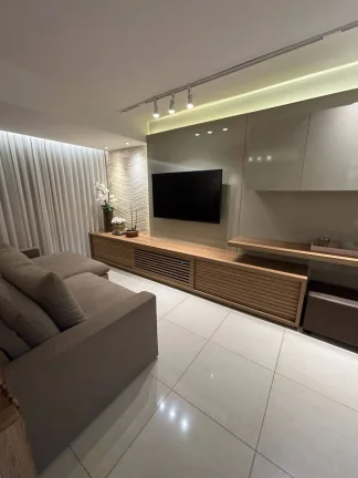 Imagem Apartamento 3 Quartos com Suíte, Varanda e 2 Vagas Paralelas.