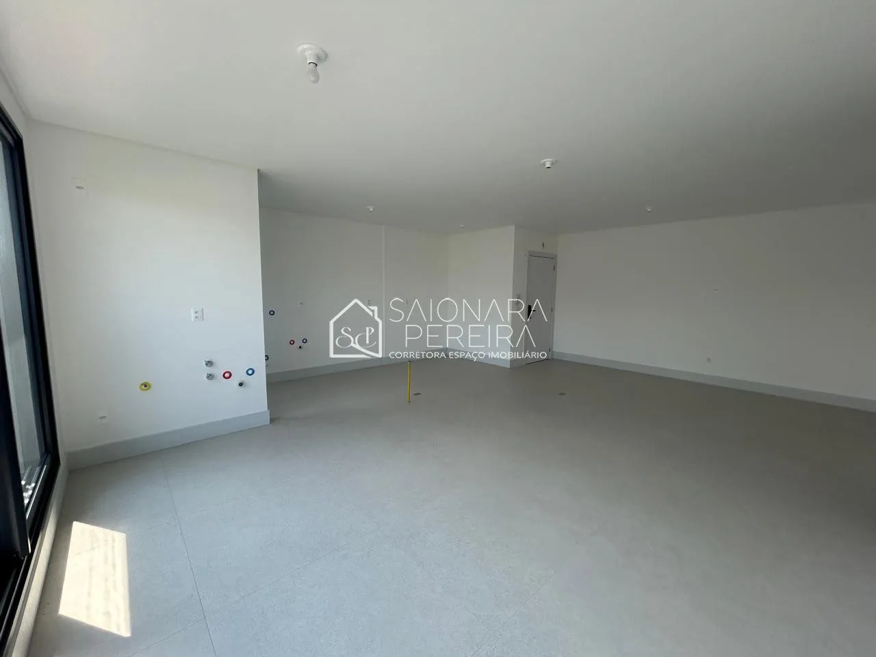 Imagem D/MYS APARTAMENTO COM 3 SUÍTES - ESTREITO - FLORIANÓPOLIS