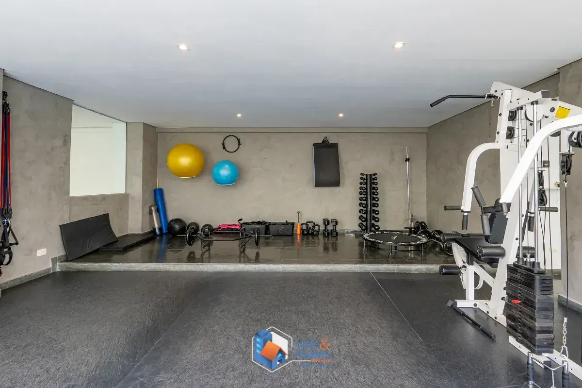 Imagem Apartamento para venda em Vila Morumbi com 3 quartos, sendo 2 suítes, 271m²