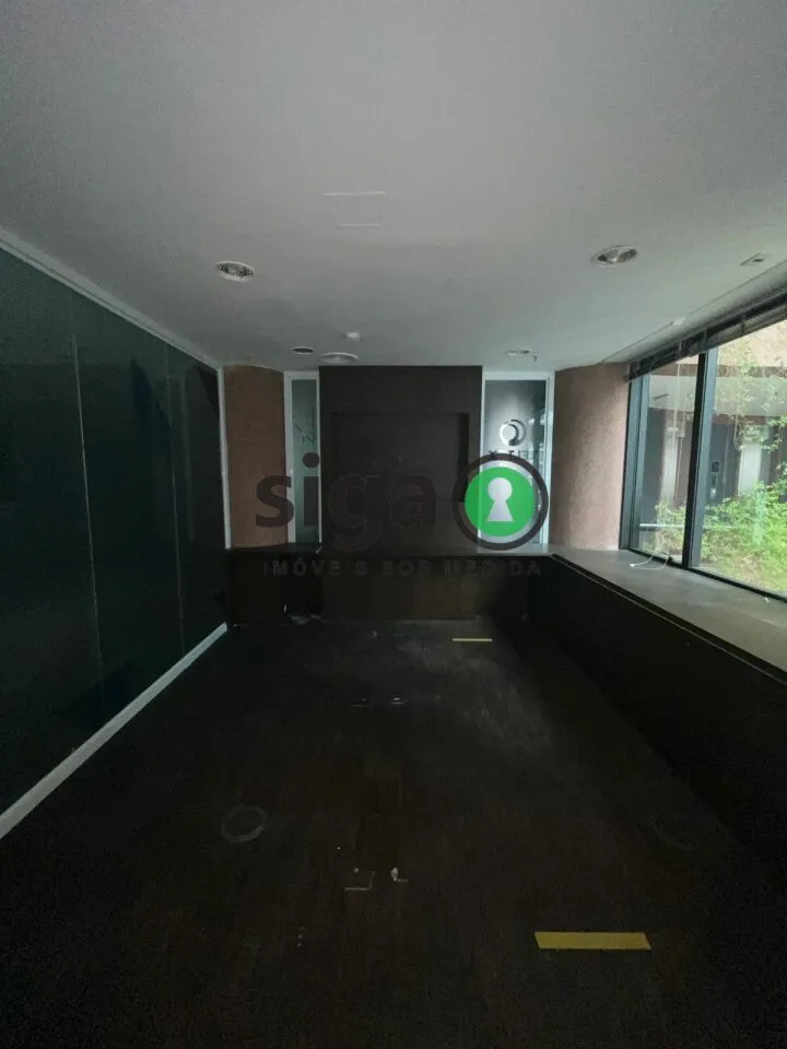 Imagem Sala Comercial e 4 banheiros para Locação, 292 m² por R$ Aluguel R$ 41.000/mês