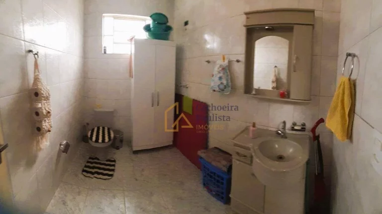 Imagem Casa com 3 dormitórios à venda - Vila Carmem - Cachoeira Paulista/SP