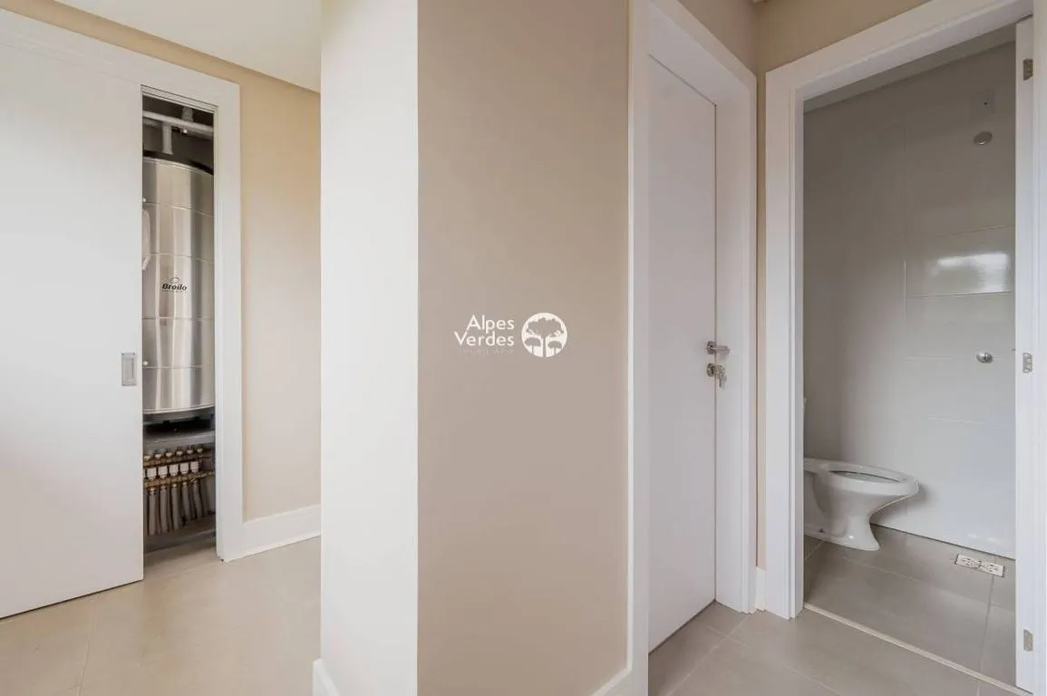Imagem Vende-se Apartamento em Gramado, Vila Jardim, com 3 quartos