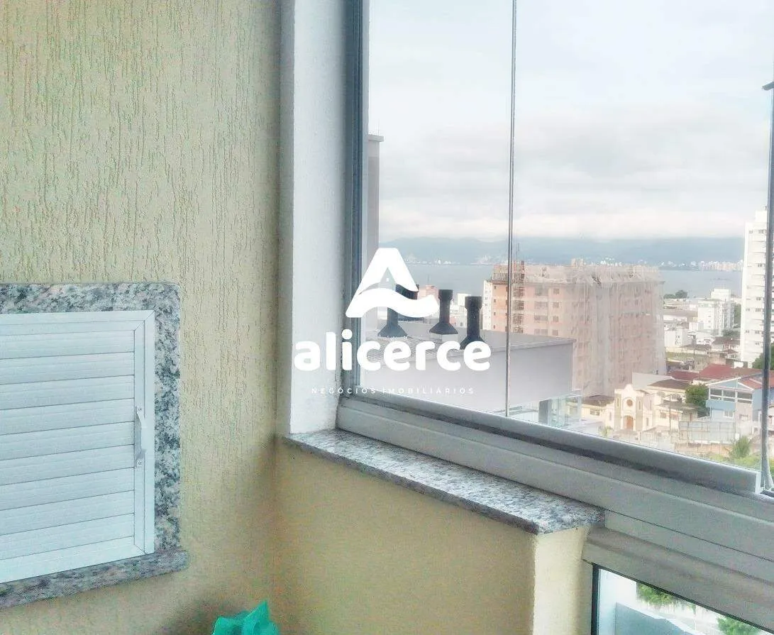 Imagem Apartamento à venda com 3 quartos 1 suíte, 92m² em Barreiros São José